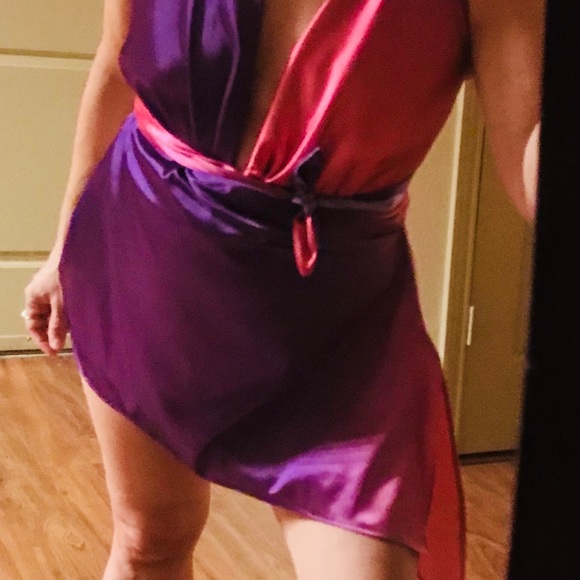 Let’s go out!!! Sexy multi look backless top. Med. - Picture 8 of 8